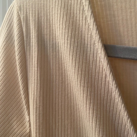Color Thread Ribbed Beige Wrap Crop Top - Picture 4 of 6